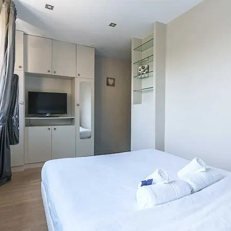 Charming With Balcony 3br 6p - Apartmán Deauville