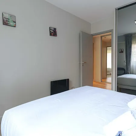 Charming With Balcony 3br 6p - Deauville